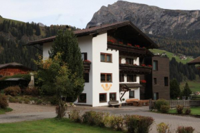 Garni Tramans Selva Di Val Gardena